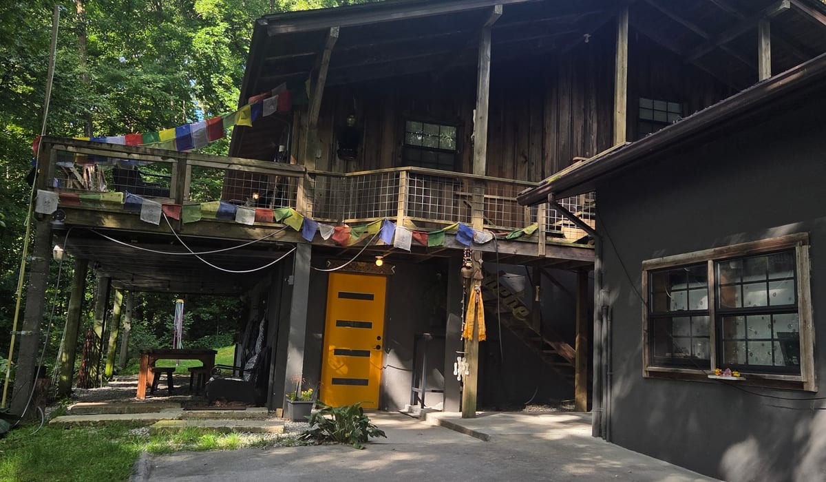 The Sun cabin at The Moon & The Magician